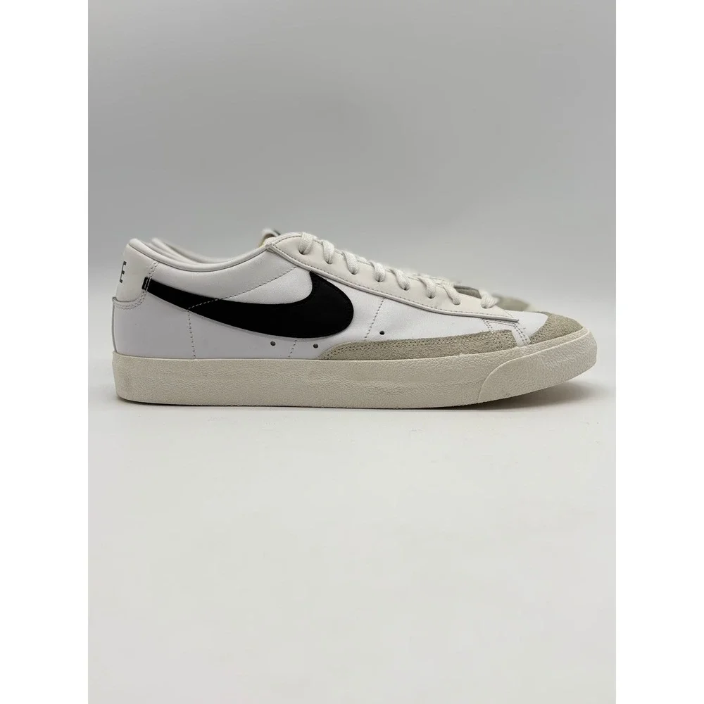 Nike blazer low